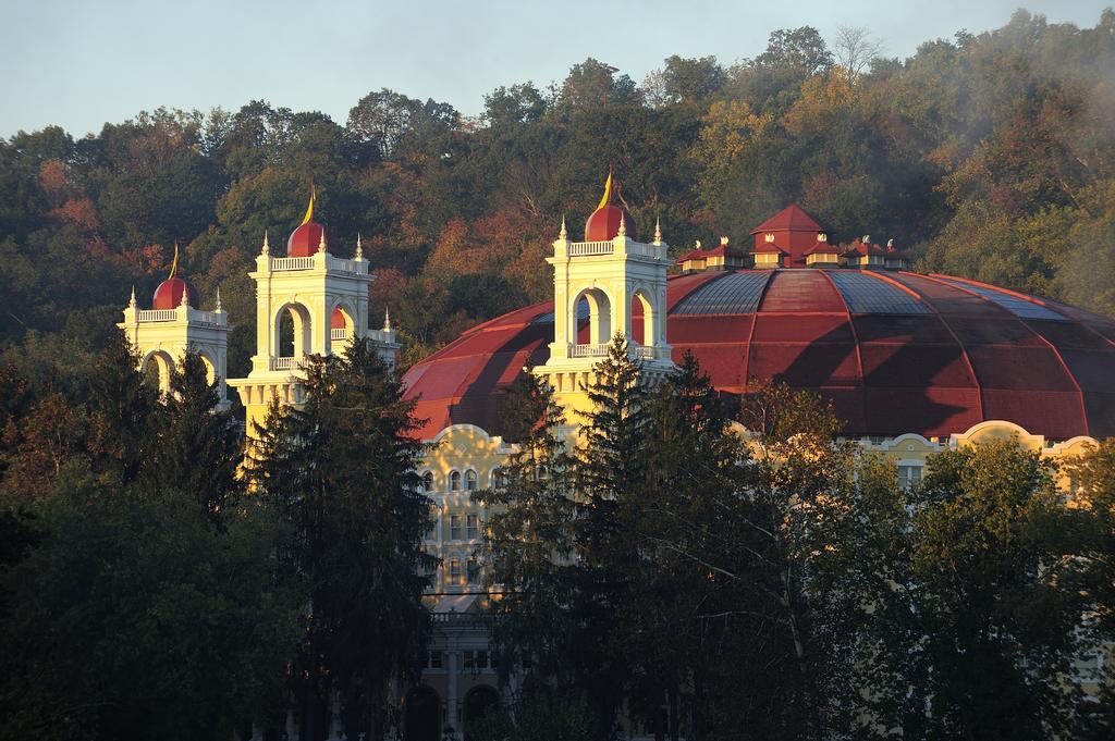 West Baden Springs Hotel فرنتش ليك المظهر الخارجي الصورة