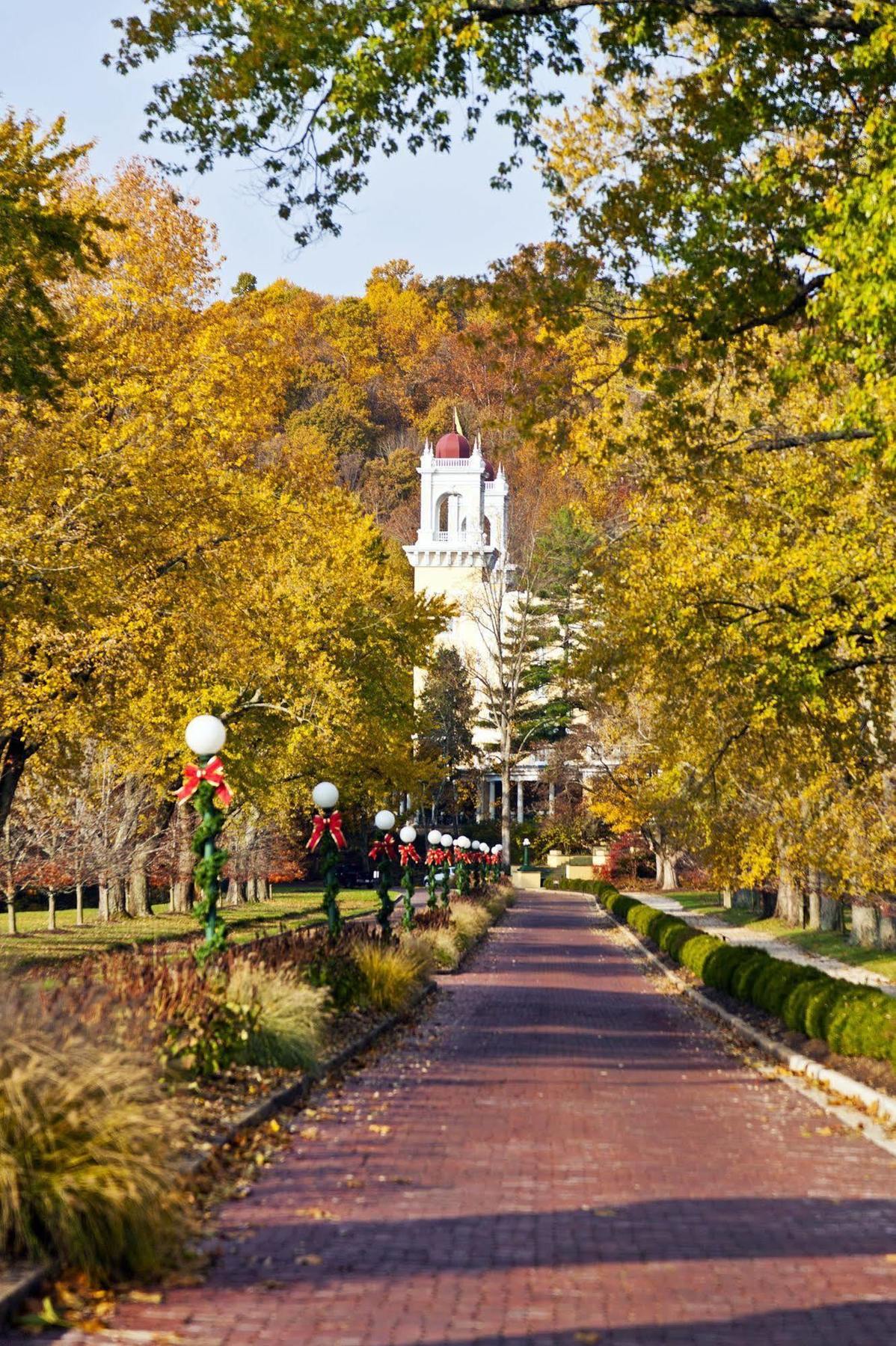 West Baden Springs Hotel فرنتش ليك المظهر الخارجي الصورة