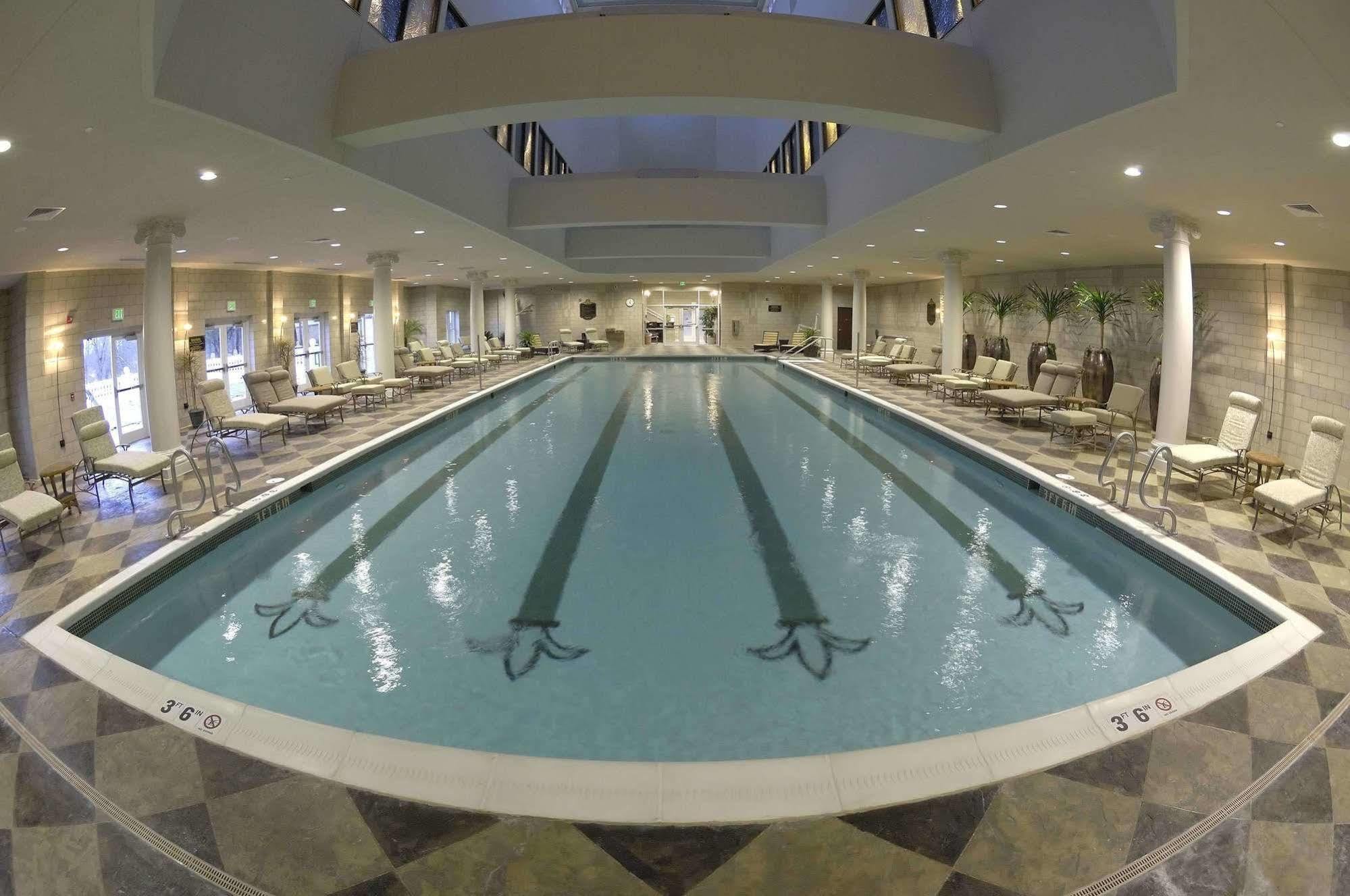 West Baden Springs Hotel فرنتش ليك المظهر الخارجي الصورة